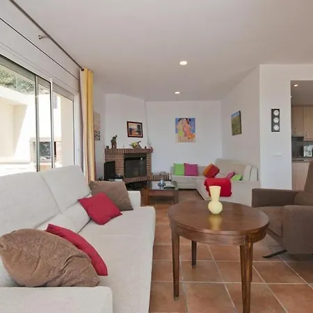 Vila Club Villamar - Claire *