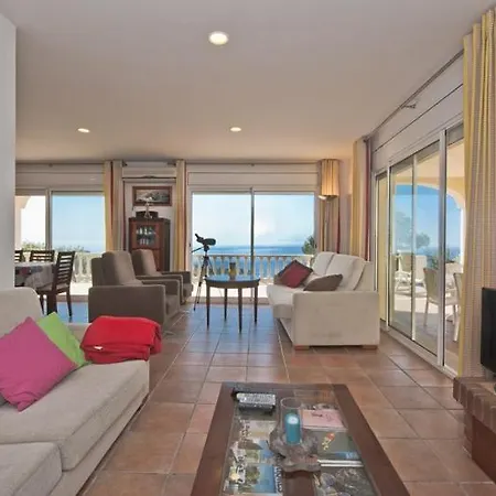 Club Villamar - Claire * Tossa de Mar