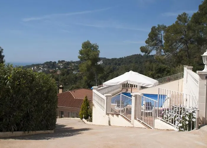 וילה Club Villamar - Claire *