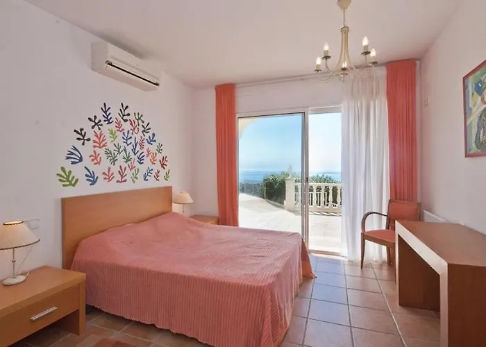 וילה Club Villamar - Claire *